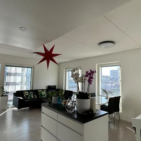 Stylish & Spacious Near Center Helsinky