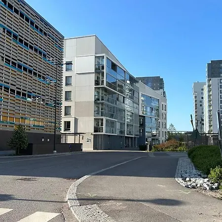 Apartment Stylish & Spacious Near Center *