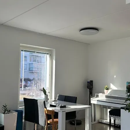 Stylish & Spacious Near Center * Helsinki