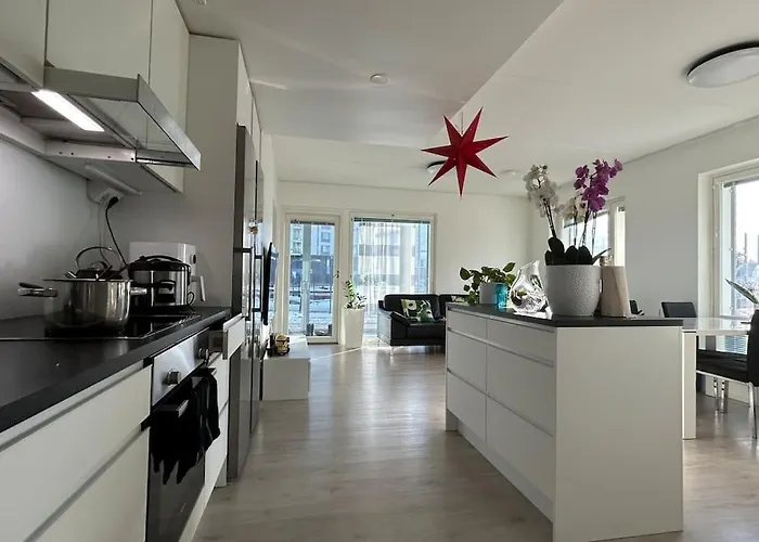 Stylish & Spacious Near Center * Helsinki